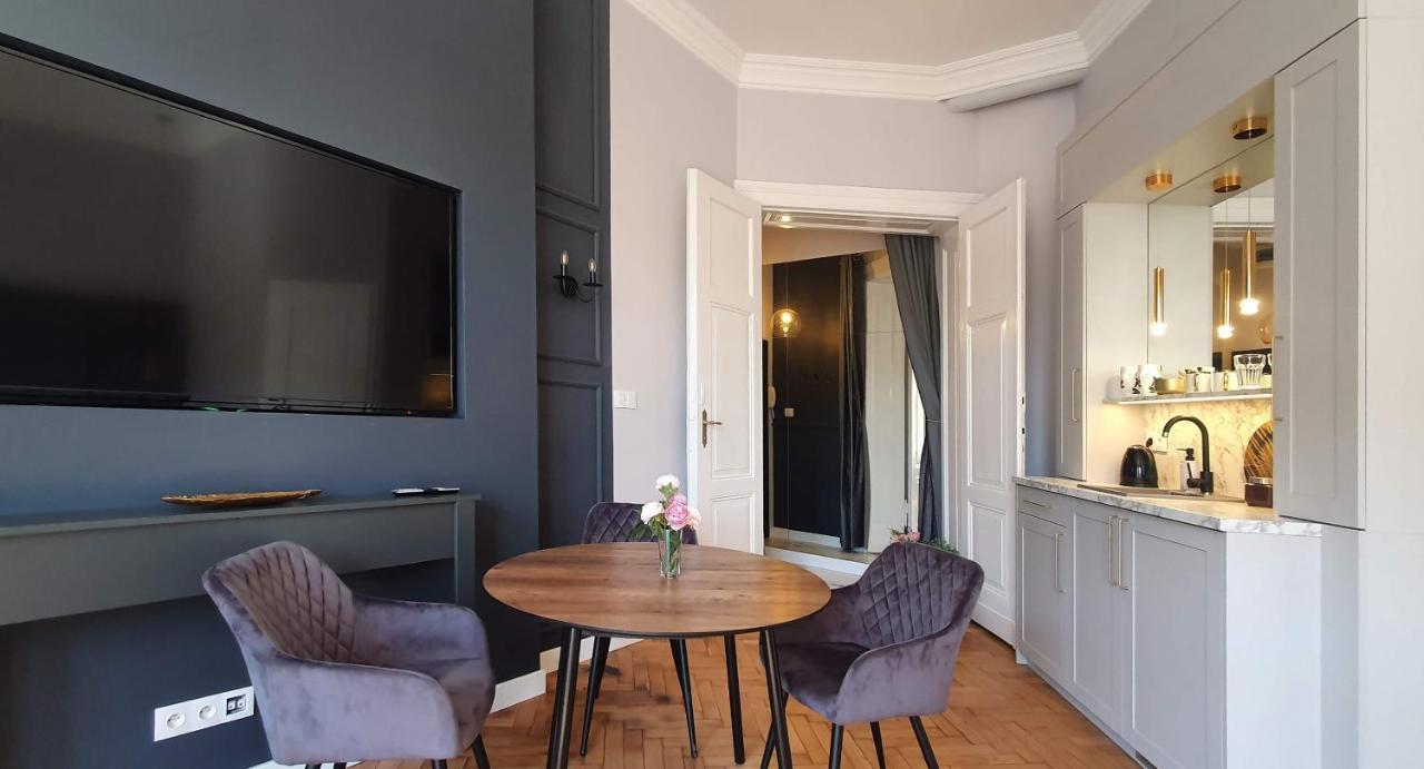 DK Premium Ballady i Romanse Olsztyn  Esterno foto