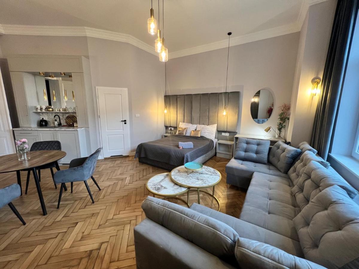 DK Premium Ballady i Romanse Olsztyn  Esterno foto