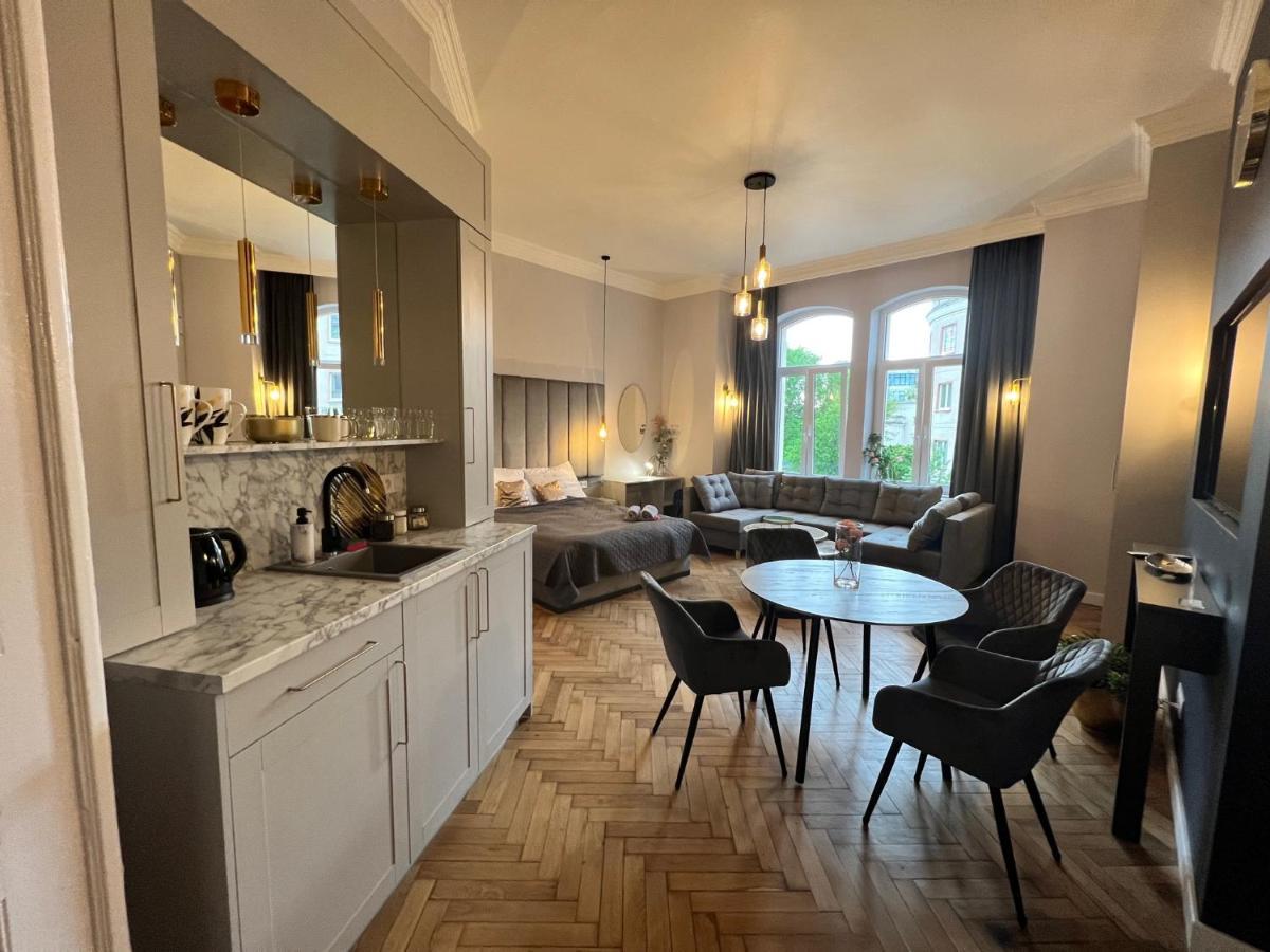 DK Premium Ballady i Romanse Olsztyn  Esterno foto
