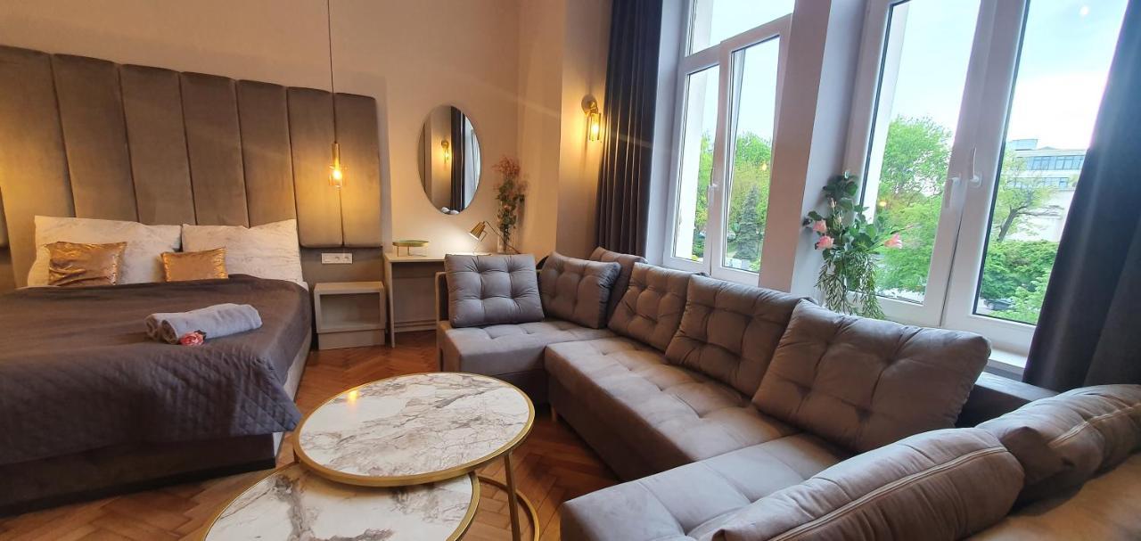 DK Premium Ballady i Romanse Olsztyn  Esterno foto